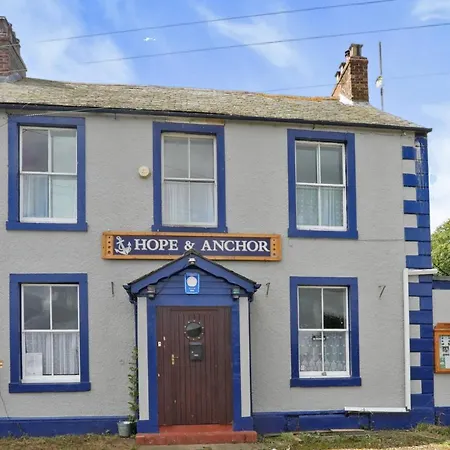 Holiday home Hope & Anchor Pub, Port Carlisle, Hadrian's Wall, Area Of Natural Beauty